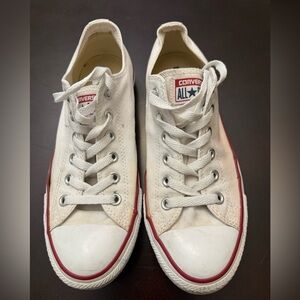White Converse Sneaks.
